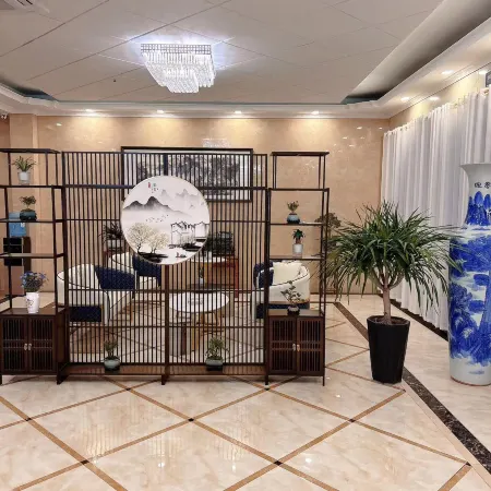 Fengshun Business Hotel