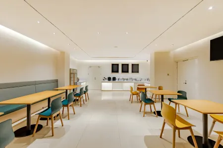 City Comfort Inn Hotel (Duchang Furongshan Industrial Park) Отели в г. Доучань