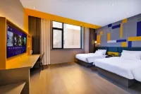 7 Days Inn(New 7 Days Jinzhou Yixian Branch) - Pysäköinti