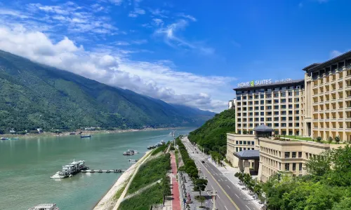 Home2 Suites by Hilton Chongqing Wushan
