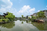 Zhenhu Homestay (Jiandemeicheng Ancient Town) Hotel dekat Sandu Passenger Transport Terminal