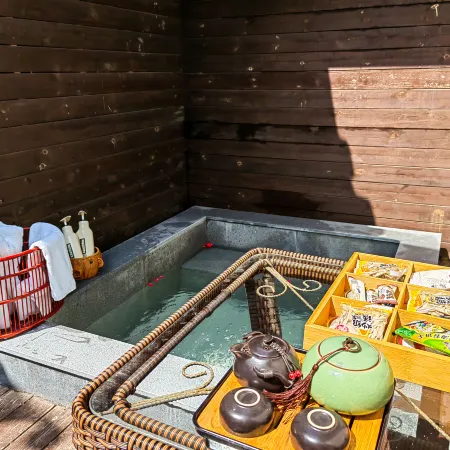 Maoshan · Zhidao Forest Hot Spring Home stay
