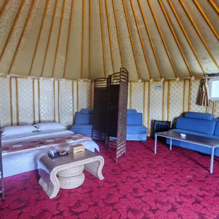 Shandan Wowo Self-driving Camping Camp