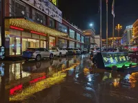 Shengfang Hotel (Zuogong County ) - parkir