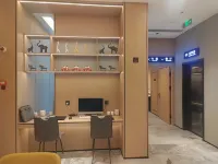 Yiwang Hotel (Lishui Passenger Transport Center)