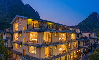 Guilin village creek inn