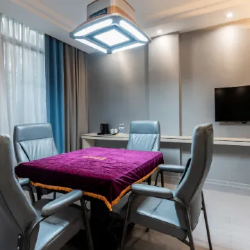 Xingfuli Boutique Hotel (Guilin North Railway Station)