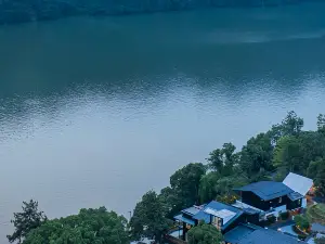 Top 50 Vakantiehuizen in Tonglu County