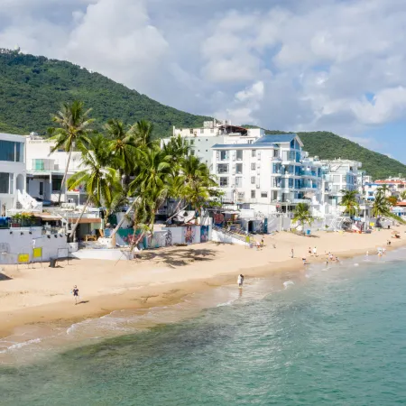 Sanya ZRS Nature Reading · Blue Cave Land Seaview Homestay