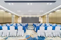 Qingdao Sifang Hotel East Building (Taidong Pedestrian Street Small Village Subway Station)