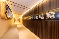 9s Smart Electron Competition Hotel Hotels near Chengdenan Railway Station