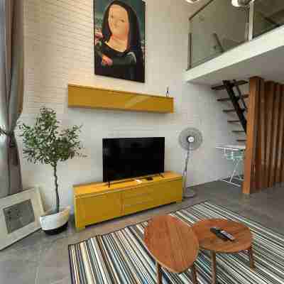 Studio Loft @ Empire Damansara (Free Wifi & Parking) Rooms