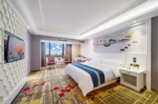 華昱ホテル（桂林高速鉄道北駅）