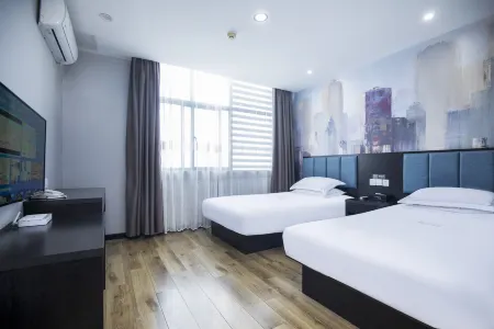 Qingmu Hotel (Huaian Lianshui City Square) Отели рядом с достопримечательностью «Nengren Temple»