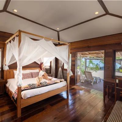 Thapwarin Resort - Green Hotel Hotels near Ko Ngai