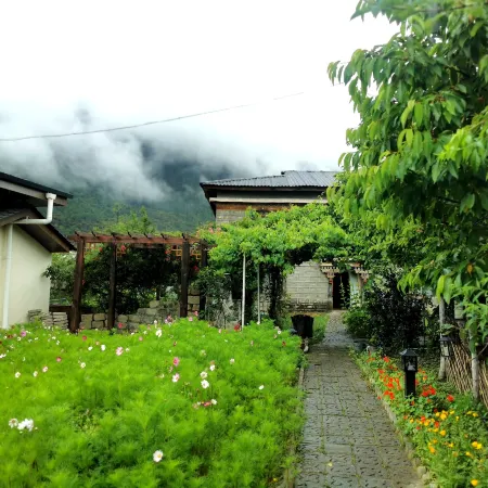 Nyingchi Guiyuan Tianju Inn