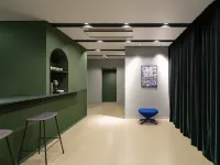 سيكشين ال كوراماي Hotels near محطة كاندا