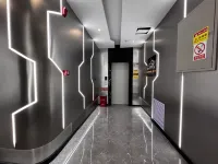 GuYuanYuanyue E-sports Hotel