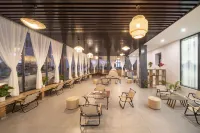 Xiwaxiang Homestay Hotel