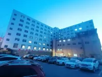 Hengshan International Hotel - parcheggio