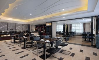 South Bay International Hotel - Housity