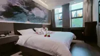 โรงแรมสไตล์บูทีค หรงเซิงเซียง (โรงพยาบาลกลาง 360 ซินเถียน เติ้งโจว)