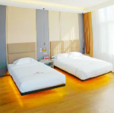 Dalian Airport Cherry Hotel
