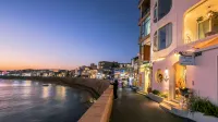 Dongshanyuuye·BOHO Exotic Seaview Homestay (Nanmenwan Branch) Hotels in Dongshan