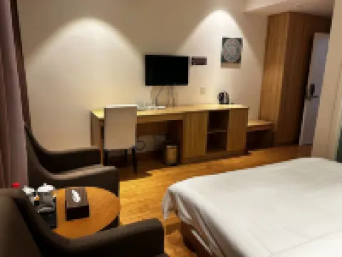 Motuo Shihao Hotel