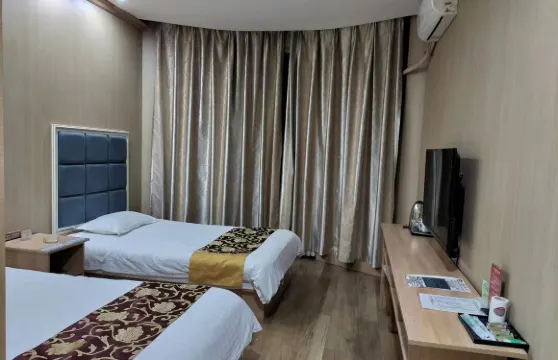 託克遜零點城商務賓館