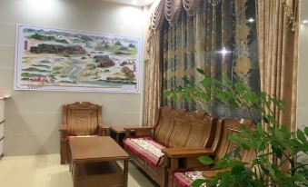 Danxia Mountain Spring Summer Autumn Winter Homestay