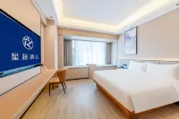 Starway Hotel (Zhongshan Tanzhou Store) Hotels near Jindouwan Passenger Transport Terminal