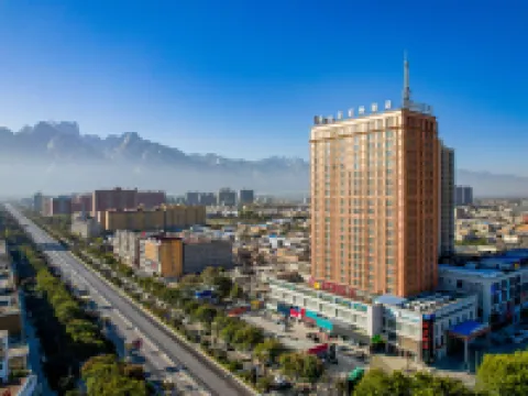 Novotel Huashan Hotels in Huayin