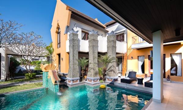 YiZen Boutique Phutara 5 Bedroom Villa