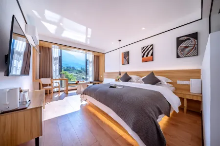 Dali Molv Shanshe Smart Homestay Отели рядом с достопримечательностью «Puxian Temple»