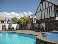 Scenic Hotel Cotswold Hotels in Christchurch