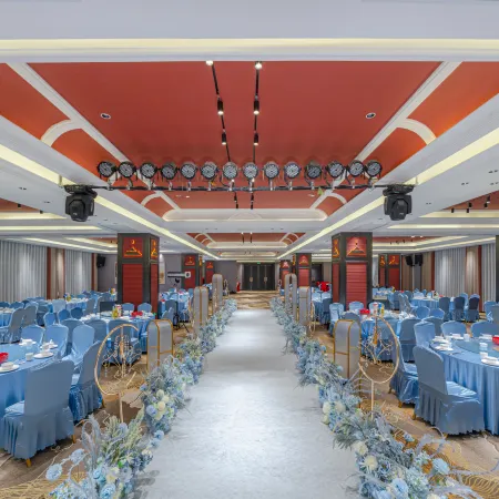Whaley Hotel (Fuyang High-speed Railway Station)