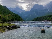 Ibis Hotel (Lijiang Ancient Town Waterwheel  Branch) - Scenic