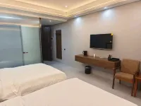 Fuliang Hongyuan Town Hotel (Luojiatan Bridge Branch)