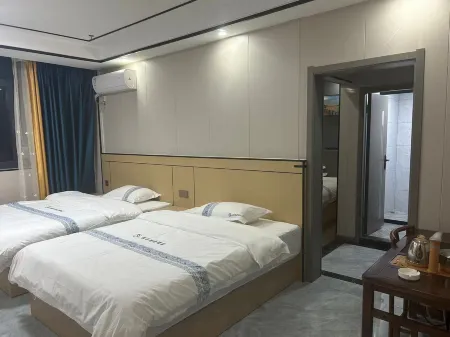 Lufeng Yarste Hotel Отели рядом с достопримечательностью «Fushan Mazu»