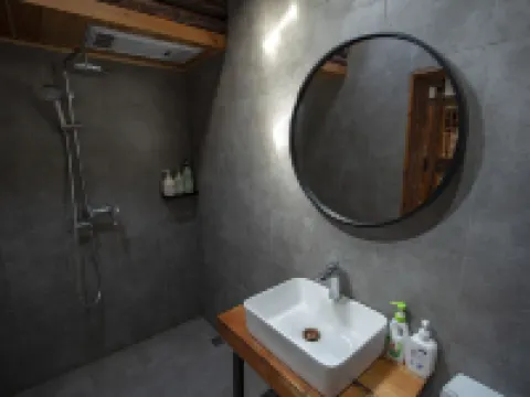 Dashundian Hanging House Hostel Hotels in Chishui