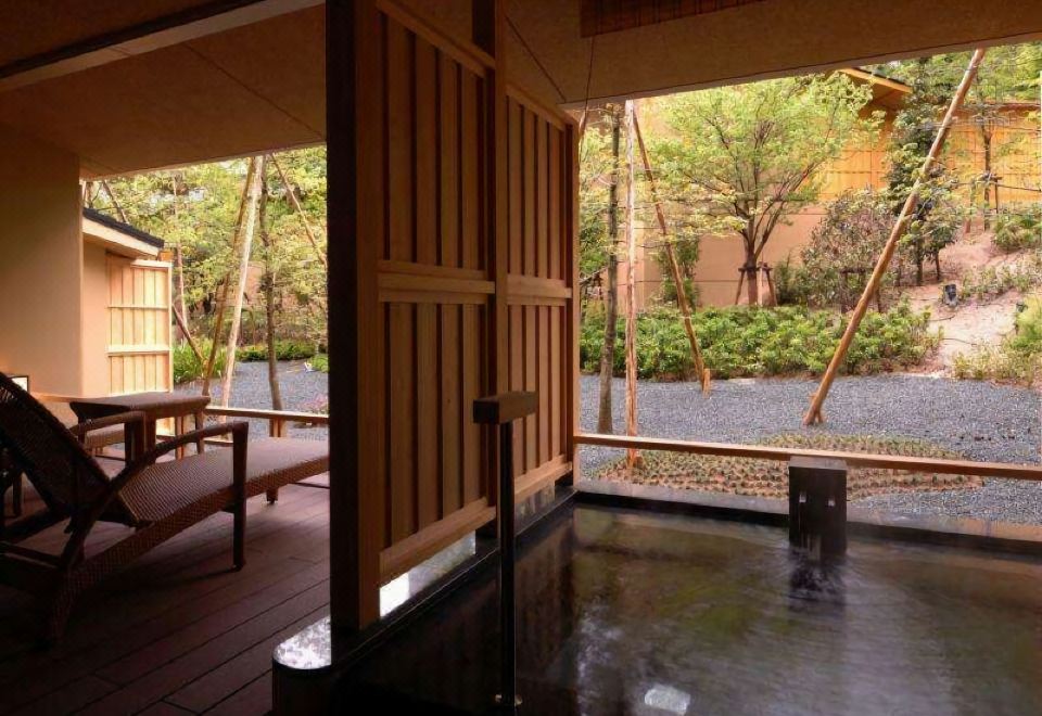 Bettei Oborozukiyo Over view