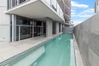 The Capitol Apartments - Rooftop Pools
