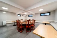 Fenglin Evening Homestay (High-speed Railway Station Branch) - 주차장