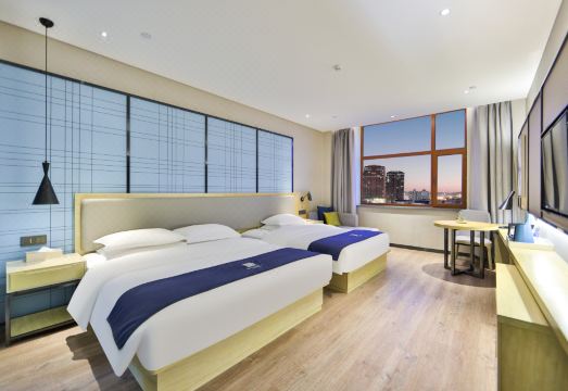 이쟈무 호텔 객실