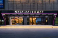 Mercure Wuxi East Railway Station Hotels in Xishan District