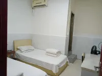 Suining Weimin Inn