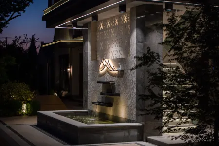 Floral Hotel·Qingfeng Shiguang Hotel ( Shanghai Fengjing Ancient Town Store) Отели рядом с достопримечательностью «Taohua Island»