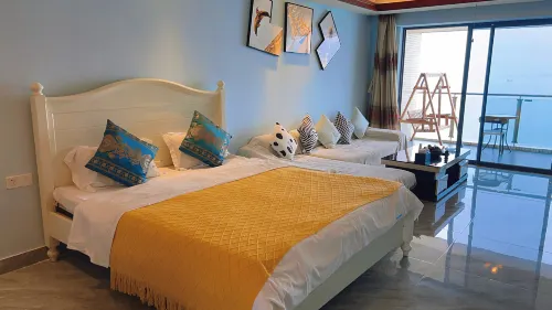 Haizhibian Apartment