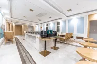 SET INTERNATIONAL HOTEL - breakfast